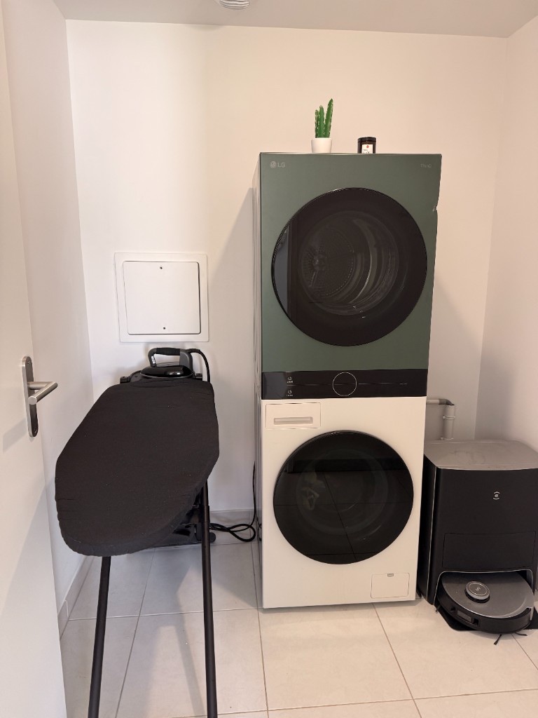 LG WashTower lave-linge sèche-linge, House Disney Magical